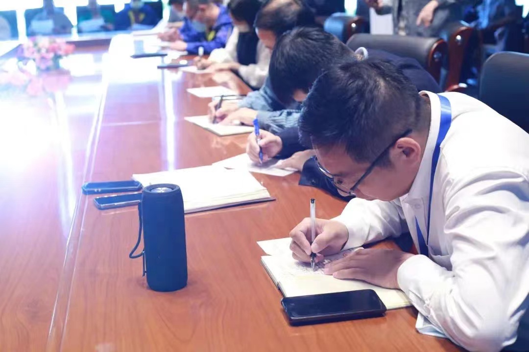 1653525739136762.jpg 1653525739136762.jpg