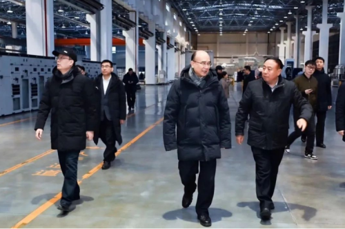 黑龍江省委書記、省人大常委會(huì)主任許勤蒞臨九洲集團(tuán)實(shí)地調(diào)研