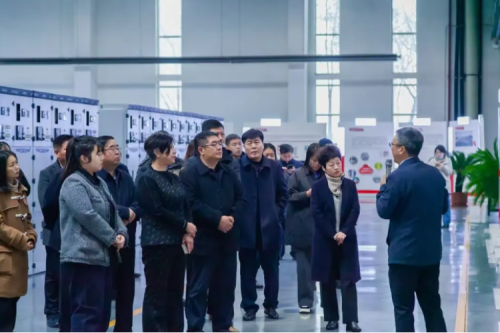 市縣級工商聯(lián)主席及黨組書記培訓(xùn)班學(xué)員蒞臨九洲集團考察學(xué)習(xí)